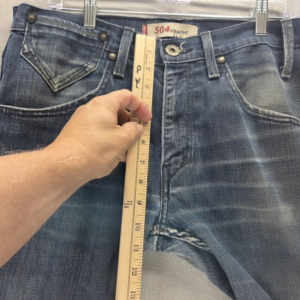 Vintage Levis 504 Jeans Mens 33x34 Blue Straight Engineered Zip Fly Medium Wash